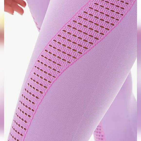 Womens Seamless Mesh-Panel Leggings - Picture 8 of 8